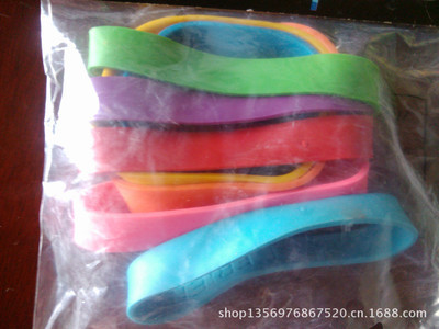 寧波華翔塑料制品 80#運動手鏈的定制與批發(fā)優(yōu)勢